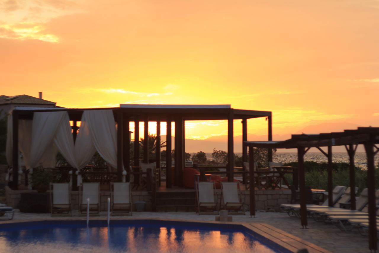 Aparthotel Irides Souvala