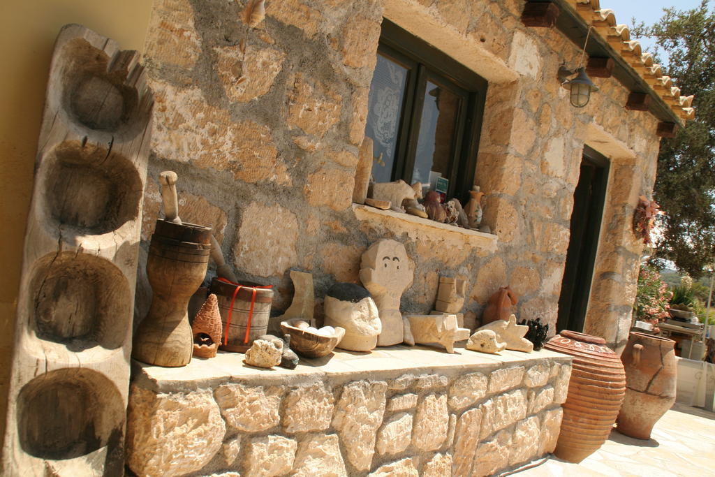 Aparthotel Irides Souvala