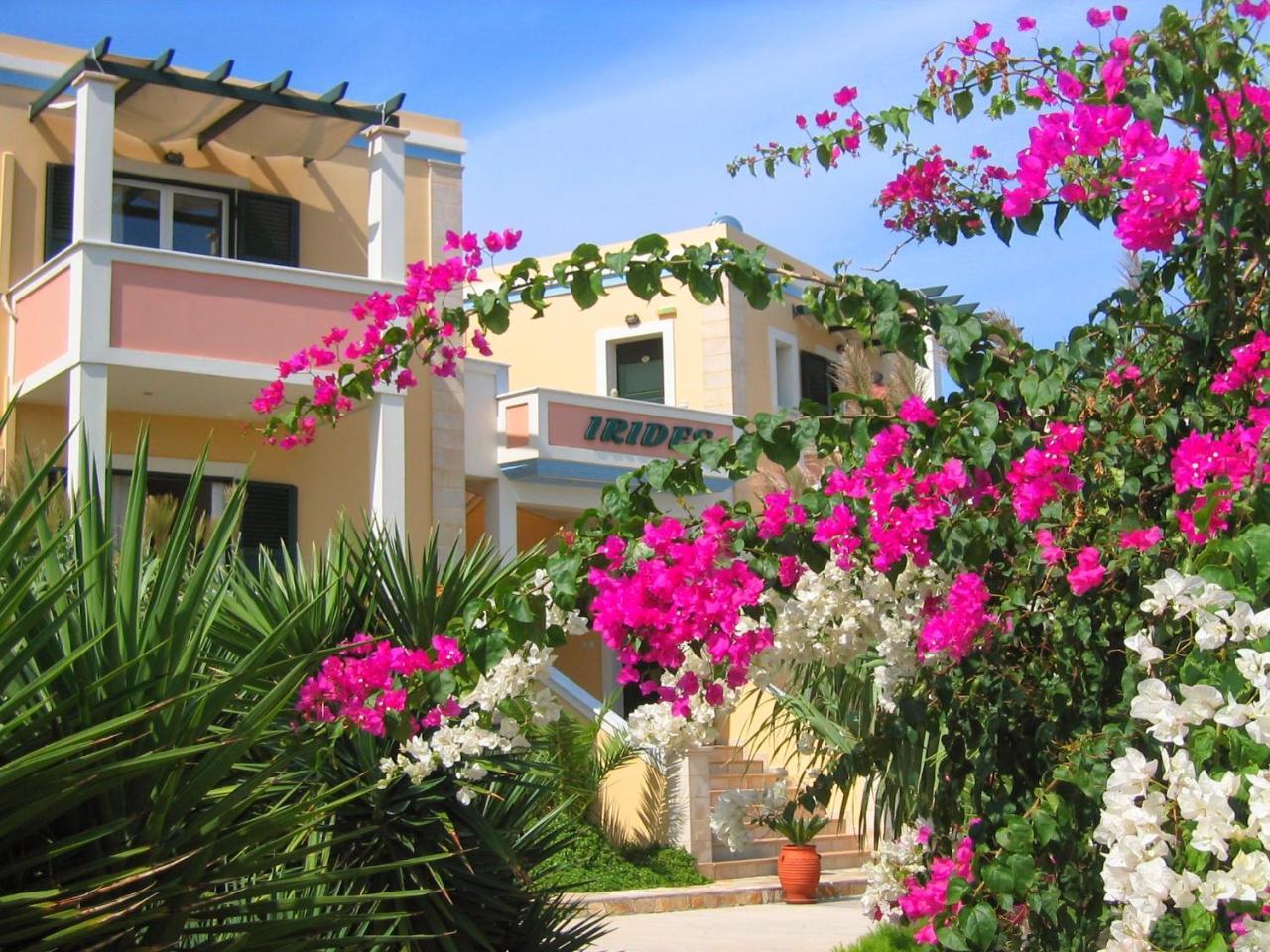 Irides Aparthotel