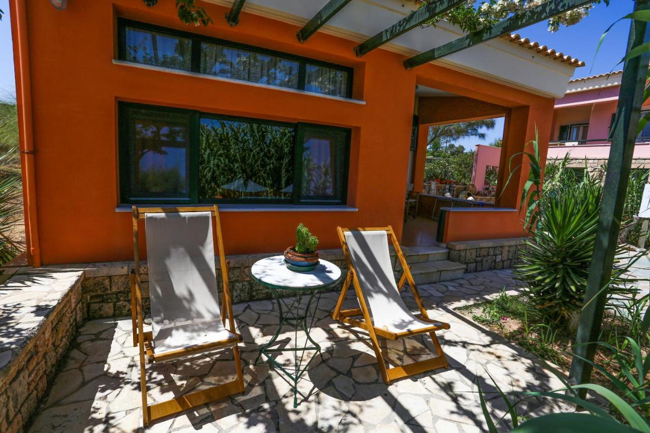 Aparthotel Irides 4*